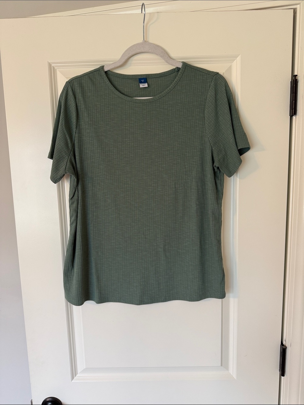 Old Navy Short-Sleeve Ribbed Tee in Olive